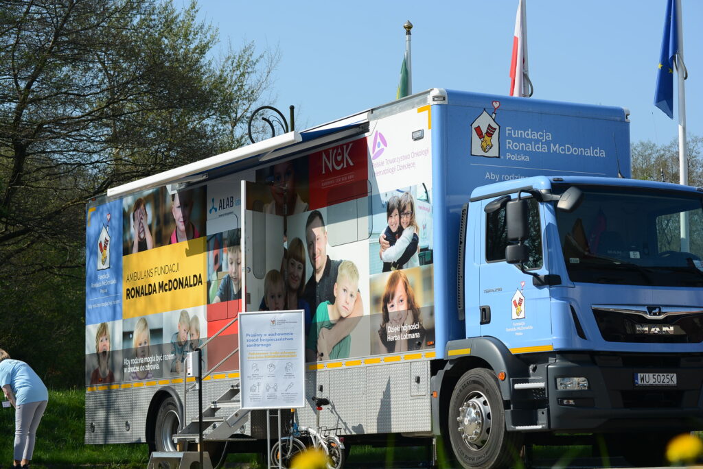 Ambulans wczesnej profilaktyki w Kobylnicy - islupsk.pl